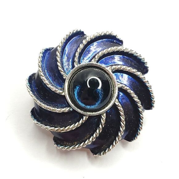 Avon Moonwind Round Enamel Jelly Belly Floral Brooch Scarf Clip Blue Swirl - Picture 1 of 6
